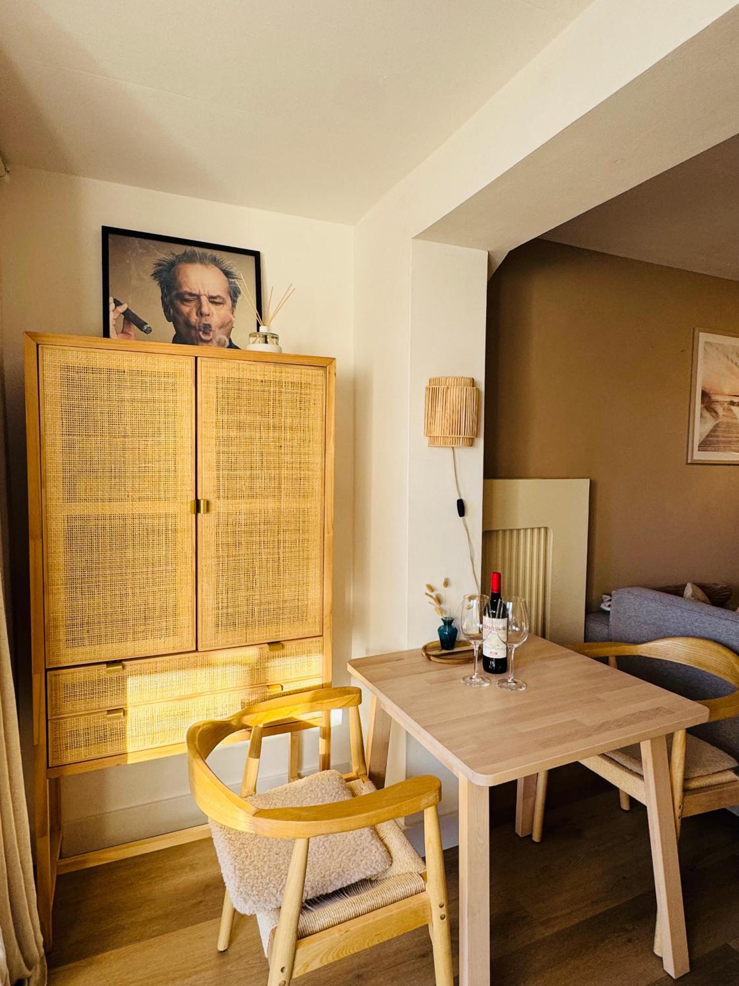 Апартаменты Hello Noordwijk - Souterrain Hoogwakersbosstraat 6 Экстерьер фото